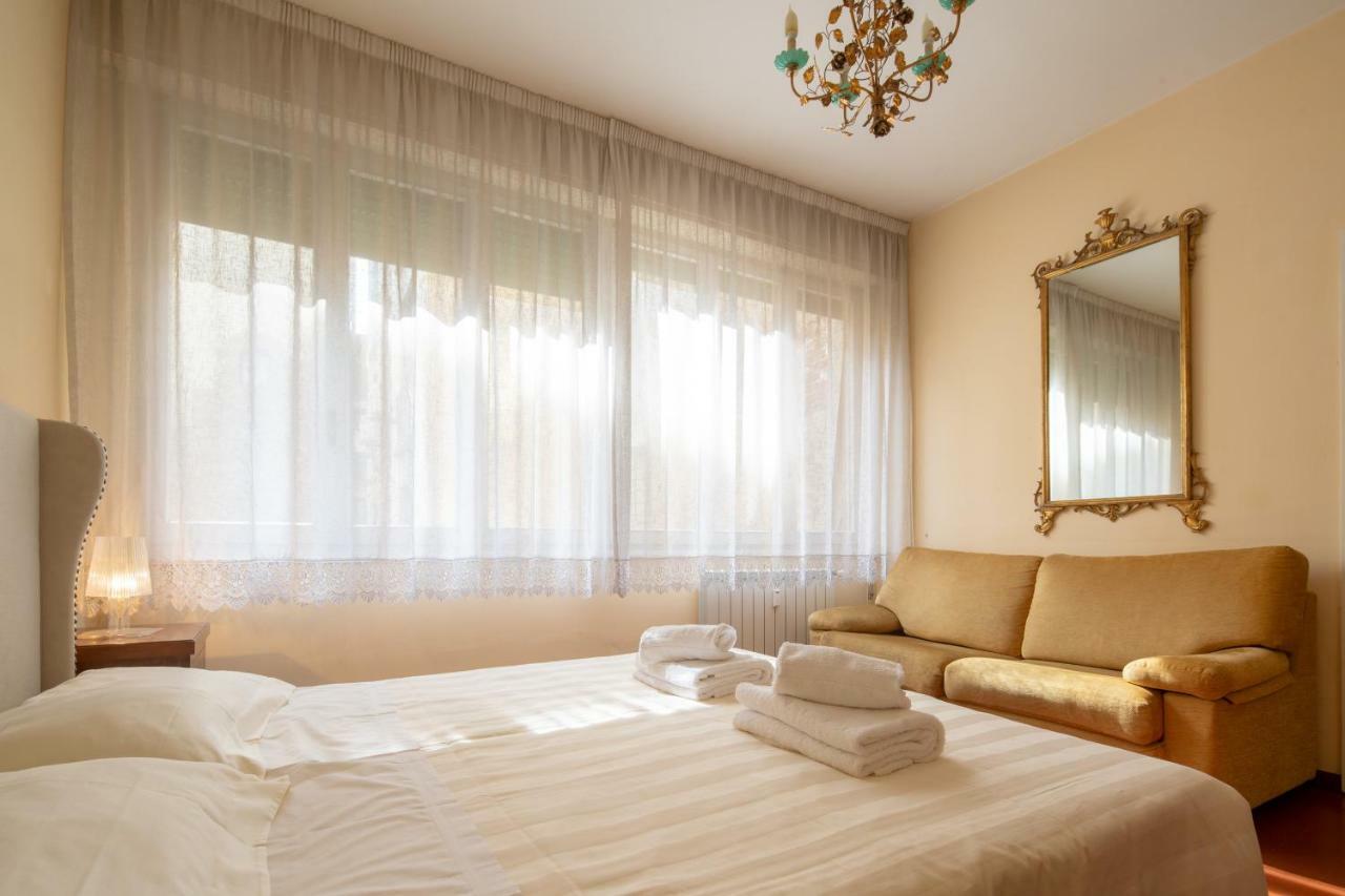 Sprone Palace